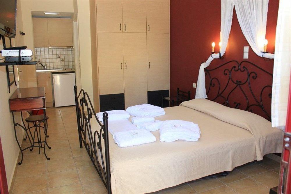Greka Ionian Suites Agia Efimia Exterior photo
