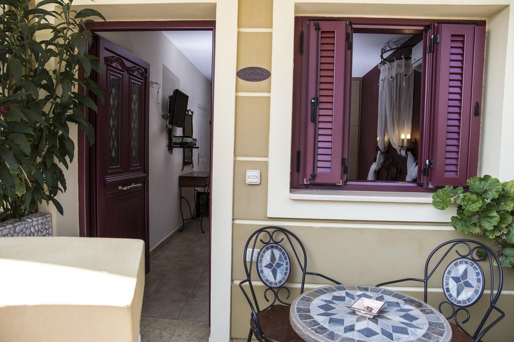 Greka Ionian Suites Agia Efimia Exterior photo